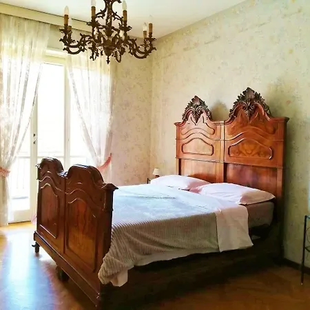 Hotel Casa Con Giardino Turin