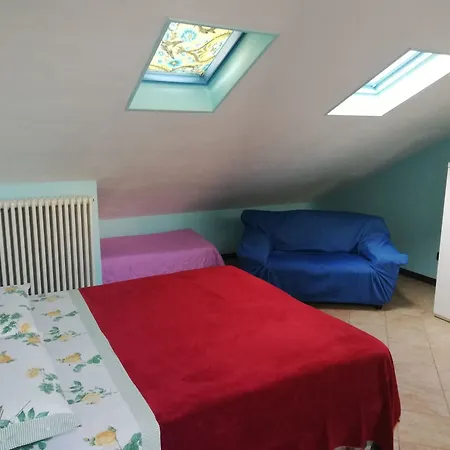 Casa Con Giardino Turin